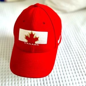 Nike Dri-Fit Hockey Canada Hat, O/S Unisex, Red